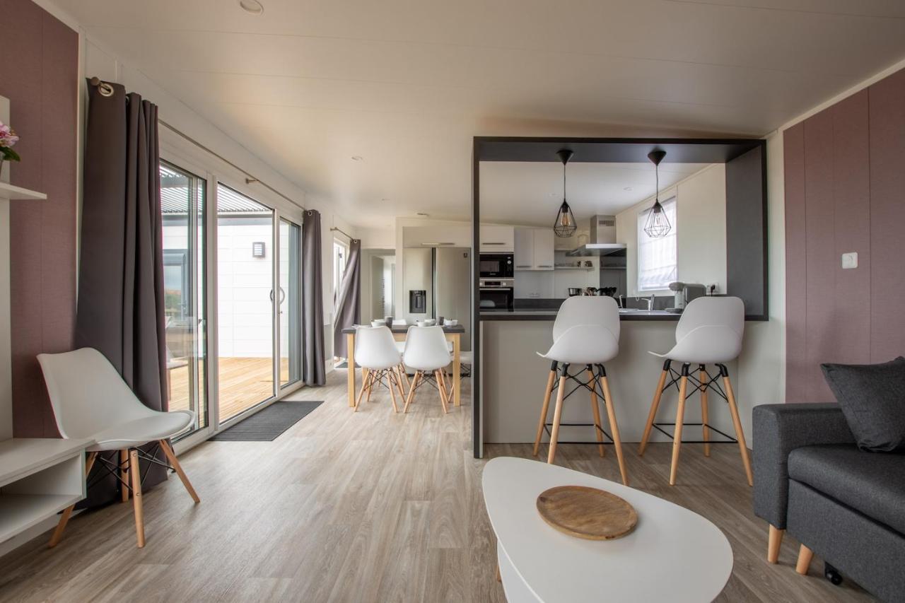 Chalet Pour 6, Residence De Vacances Avec Piscine Бретиньоль-сюр-Мер Экстерьер фото